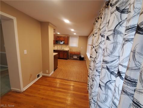 1115 Clifford Road Cleveland Heights OH 44121