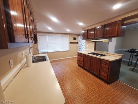 1115 Clifford Road Cleveland Heights OH 44121