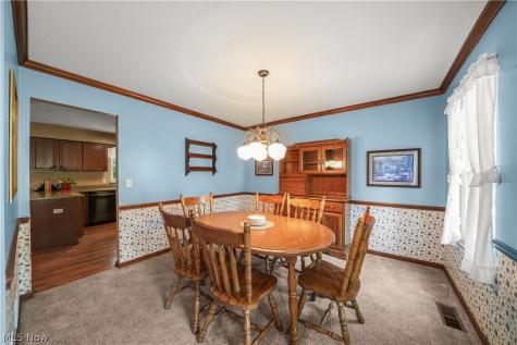 8226 Clover Lane Garrettsville OH 44231