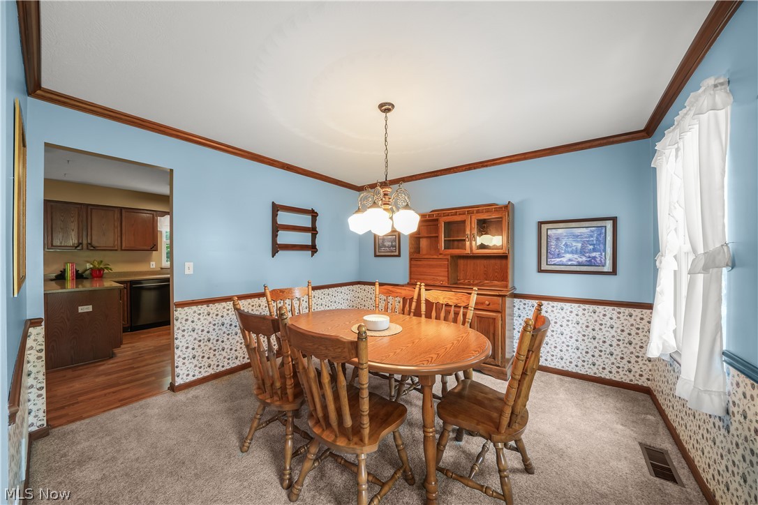 8226 Clover Lane Garrettsville OH 44231