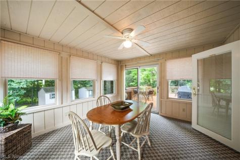 8226 Clover Lane Garrettsville OH 44231