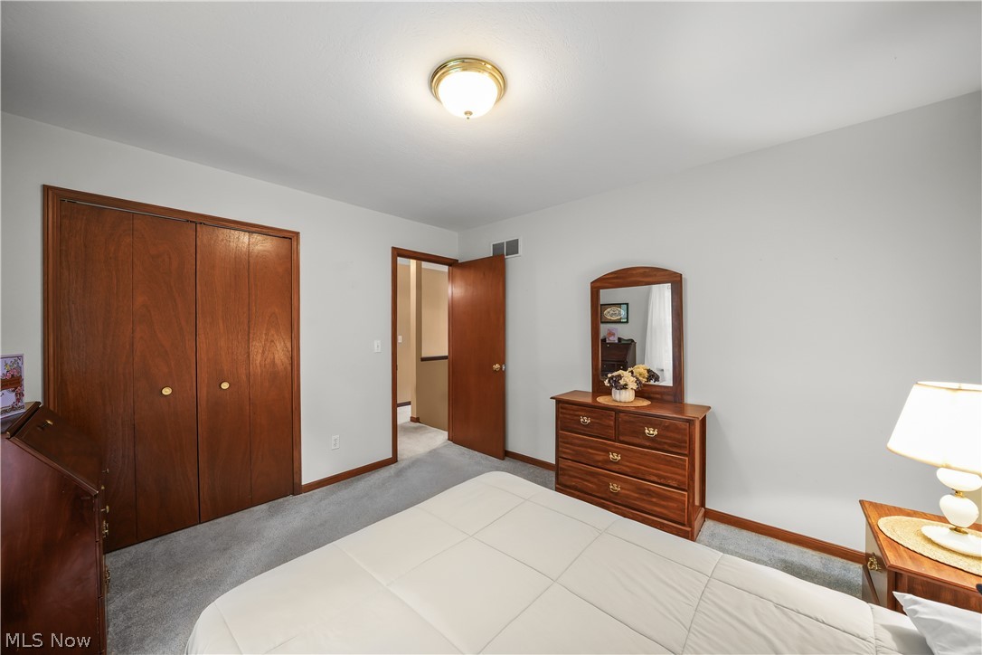 8226 Clover Lane Garrettsville OH 44231