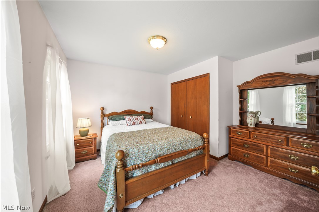 8226 Clover Lane Garrettsville OH 44231