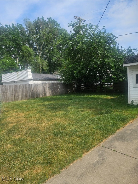 3898 Salisbury Road South Euclid OH 44121