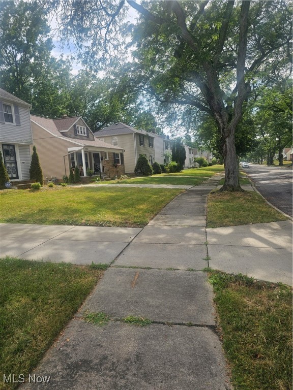 3898 Salisbury Road South Euclid OH 44121