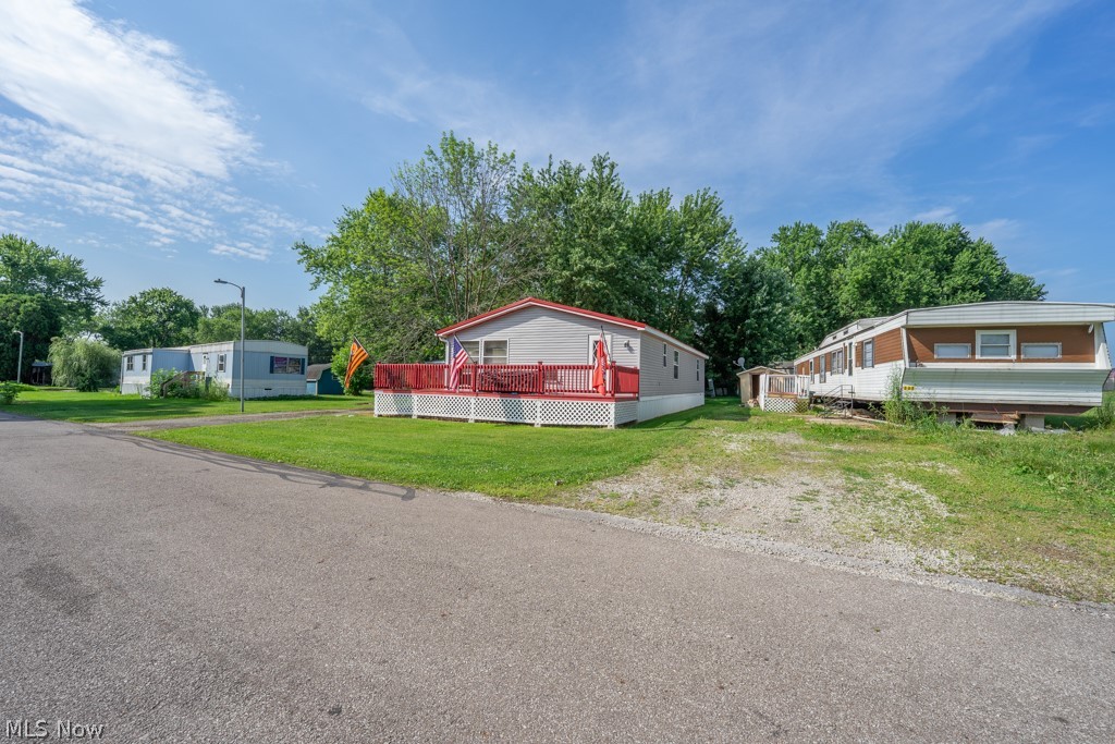 112 Evergreen Lane Apple Creek OH 44606
