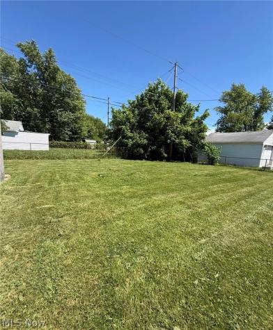 4047 Tacoma Avenue Lorain OH 44055