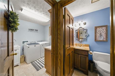 280 Beech Court Aurora OH 44202