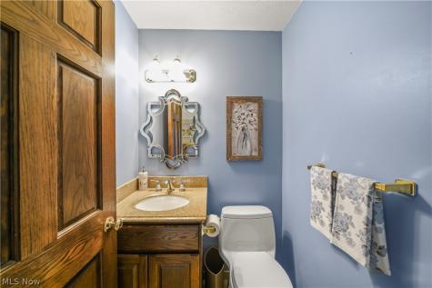 280 Beech Court Aurora OH 44202