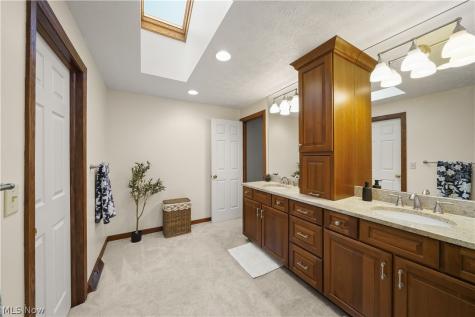 280 Beech Court Aurora OH 44202