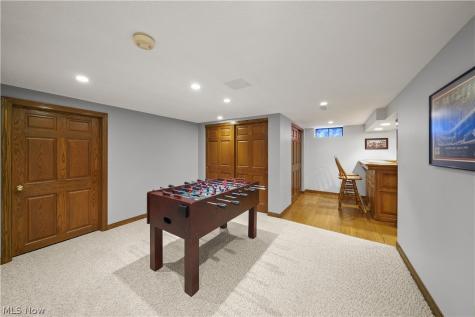 280 Beech Court Aurora OH 44202