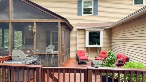 280 Beech Court Aurora OH 44202
