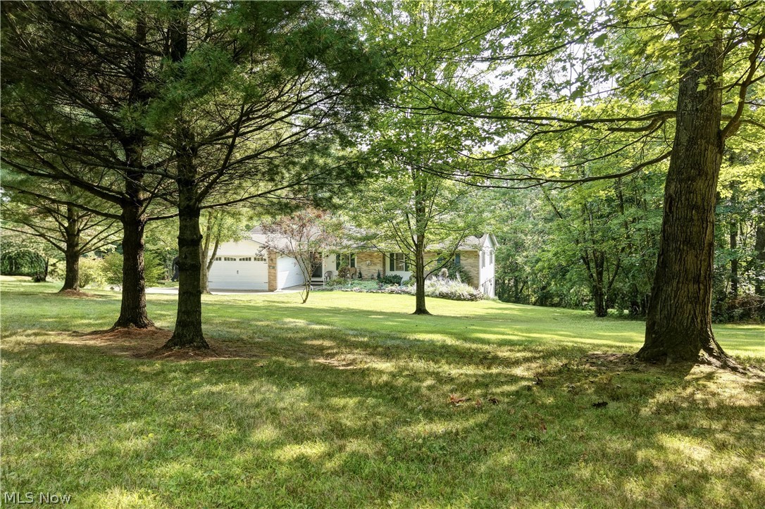 5601 Township Road 466 Lakeville OH 44638