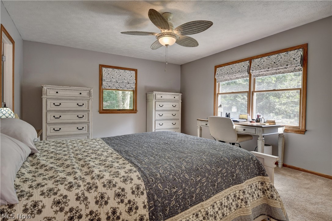 5601 Township Road 466 Lakeville OH 44638