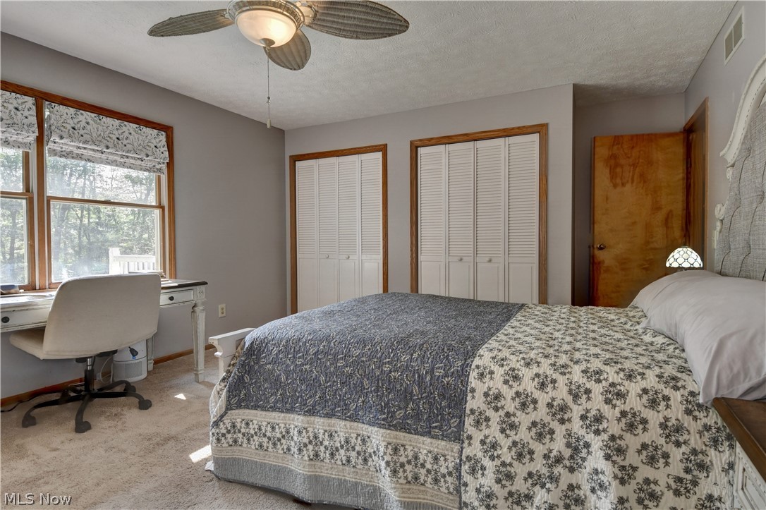 5601 Township Road 466 Lakeville OH 44638