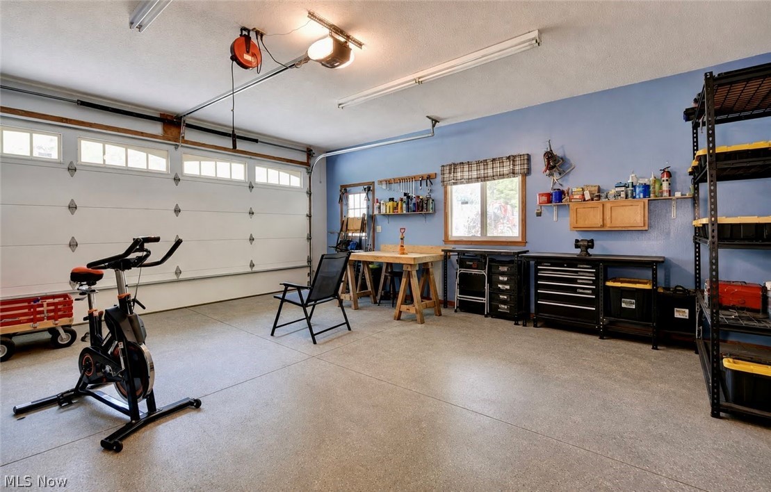 5601 Township Road 466 Lakeville OH 44638