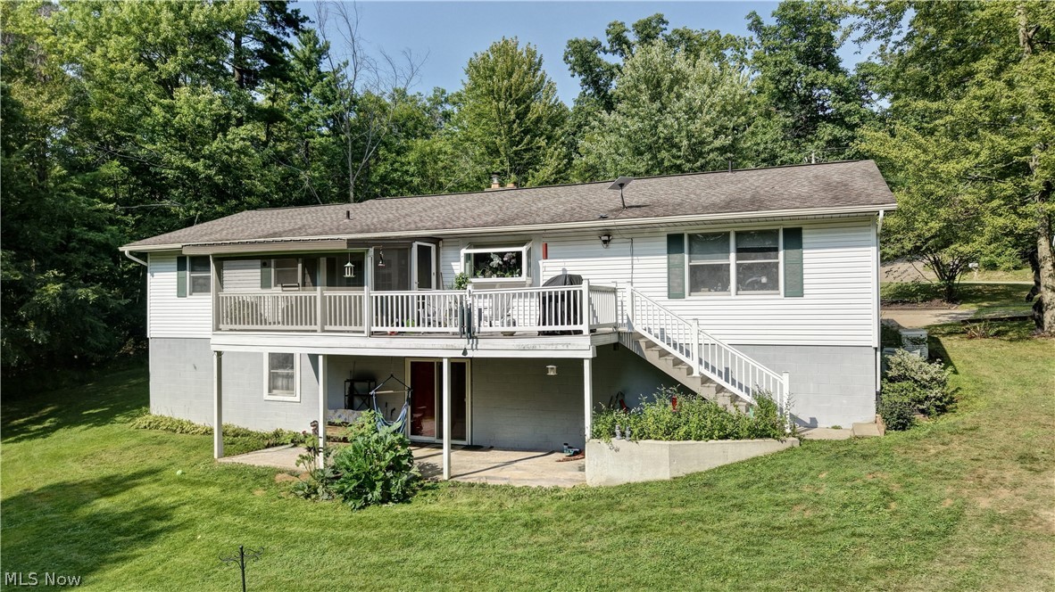 5601 Township Road 466 Lakeville OH 44638
