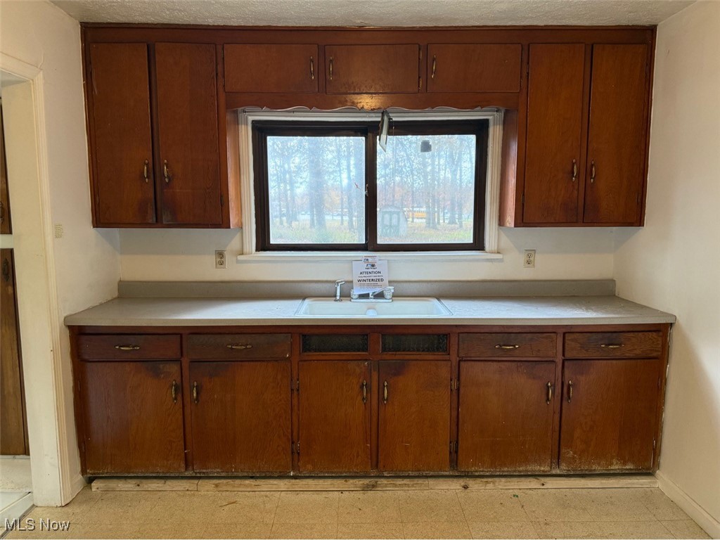 1798 E 337th Street Eastlake OH 44095
