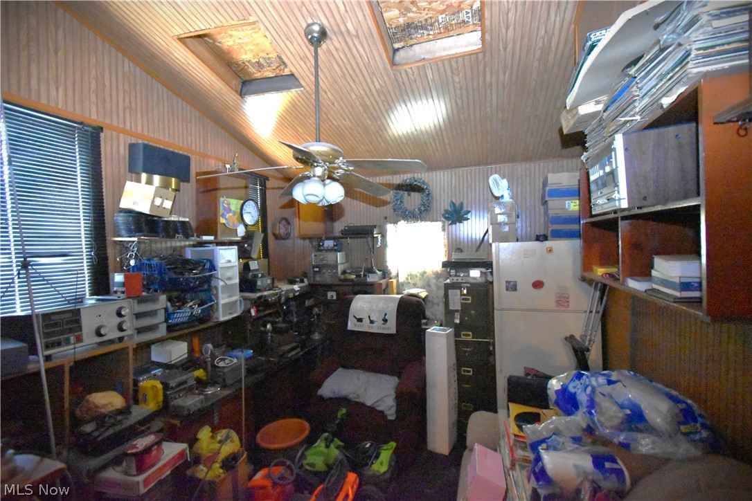 1612 Jacobs Road Youngstown OH 44505
