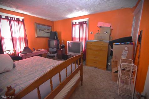 1612 Jacobs Road Youngstown OH 44505