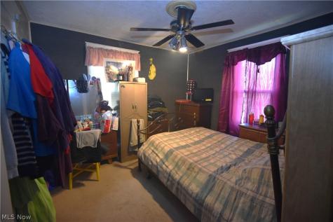 1612 Jacobs Road Youngstown OH 44505