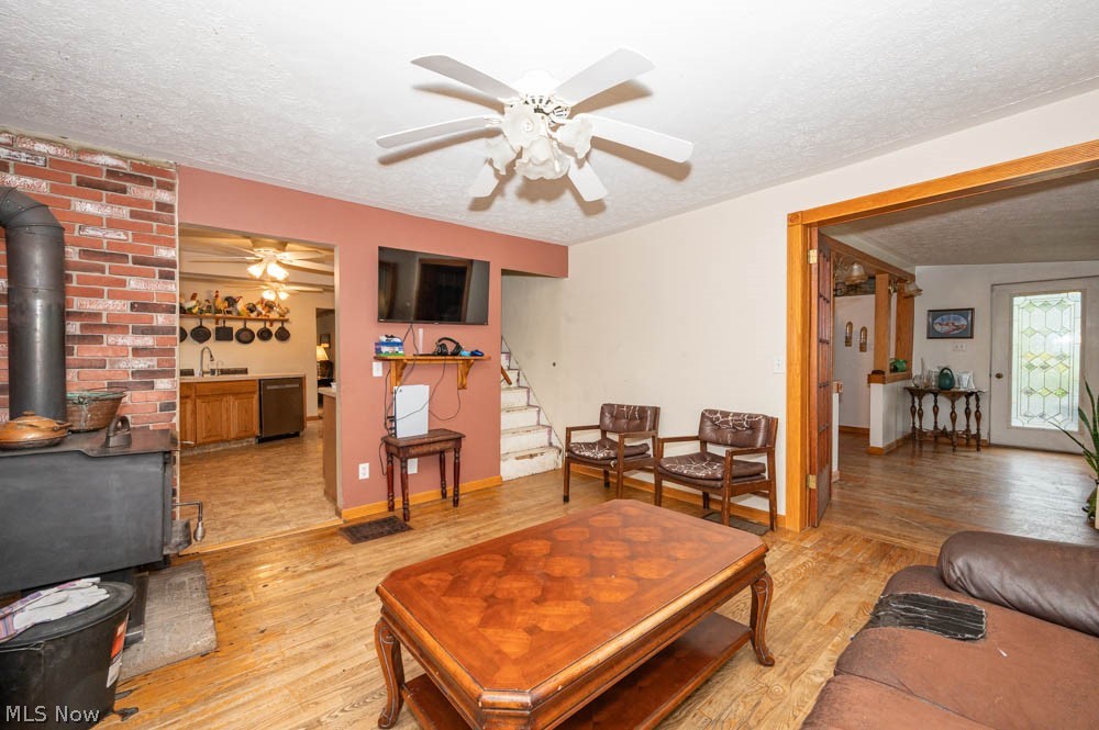 2230 Barclay Messerly Road Southington OH 44470