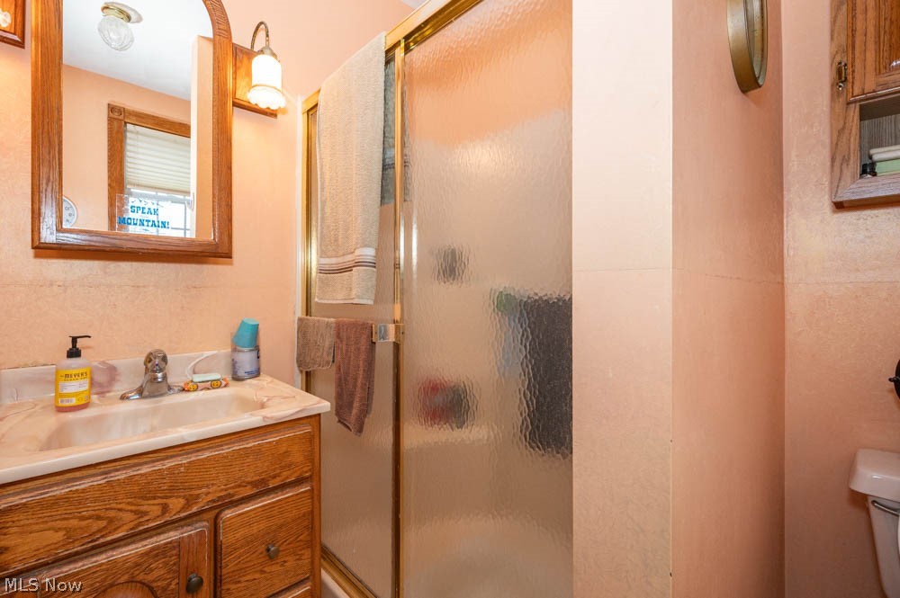 2230 Barclay Messerly Road Southington OH 44470