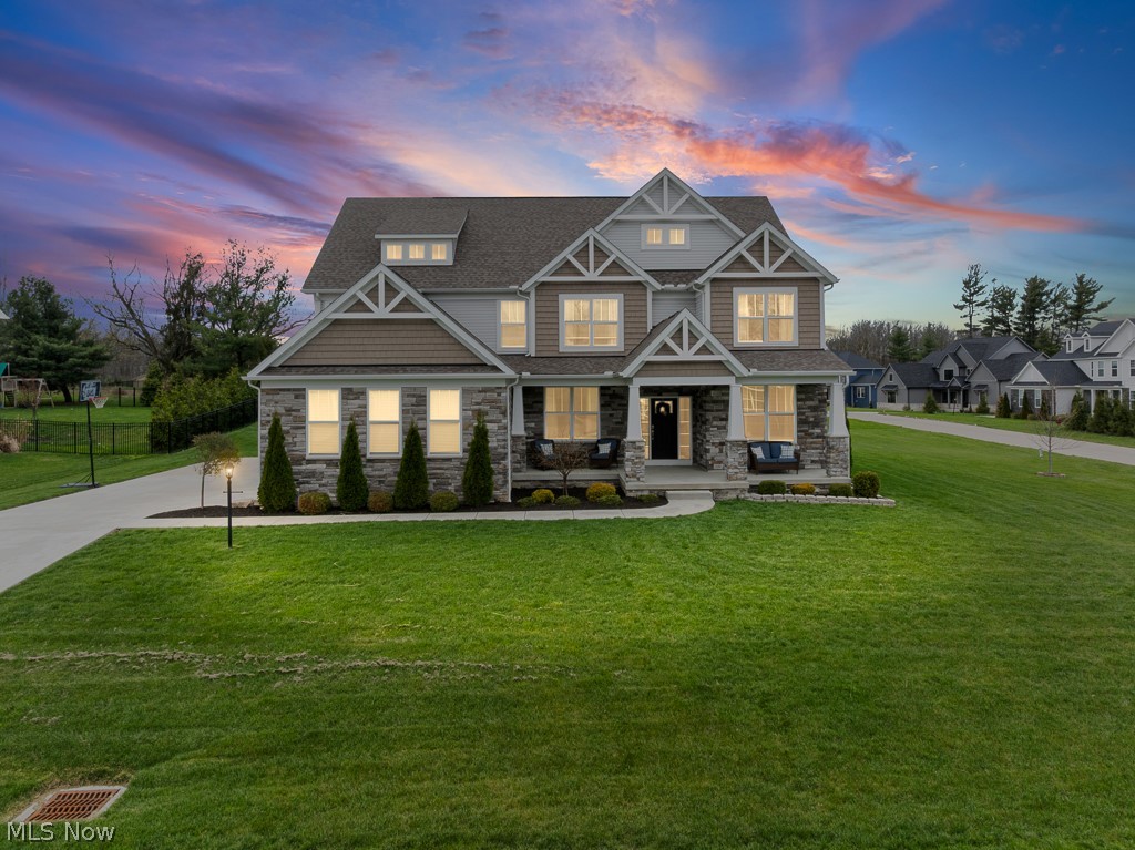 1316 Skyland Falls Boulevard Hinckley OH 44233
