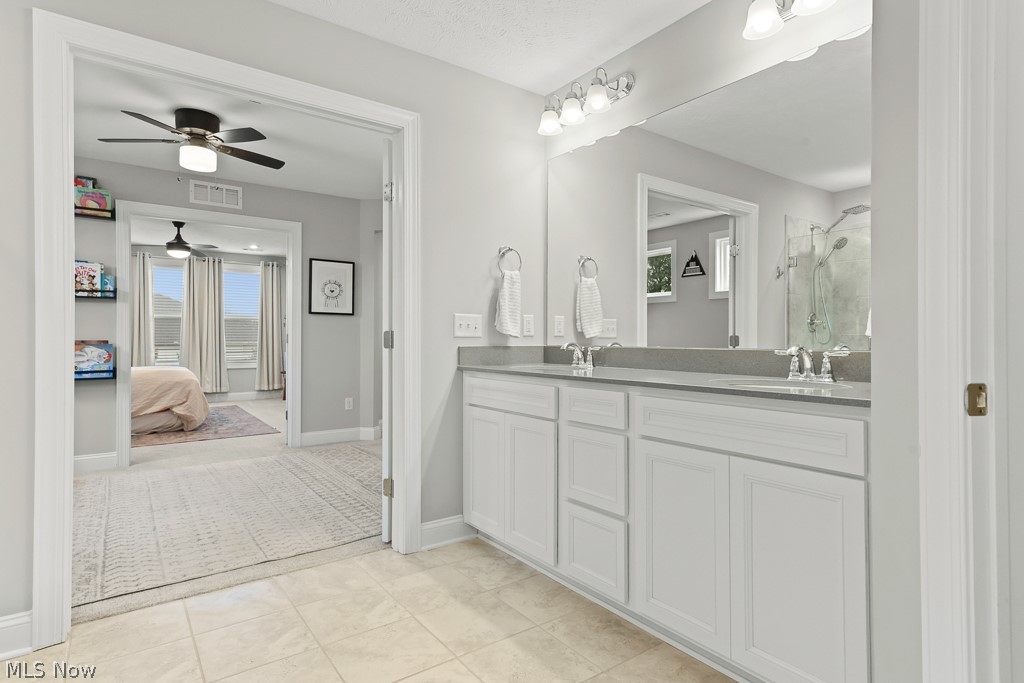 1316 Skyland Falls Boulevard Hinckley OH 44233