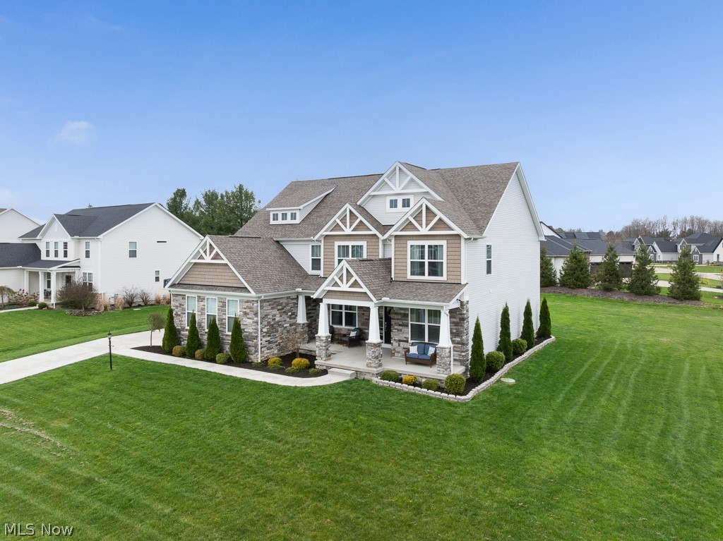 1316 Skyland Falls Boulevard Hinckley OH 44233