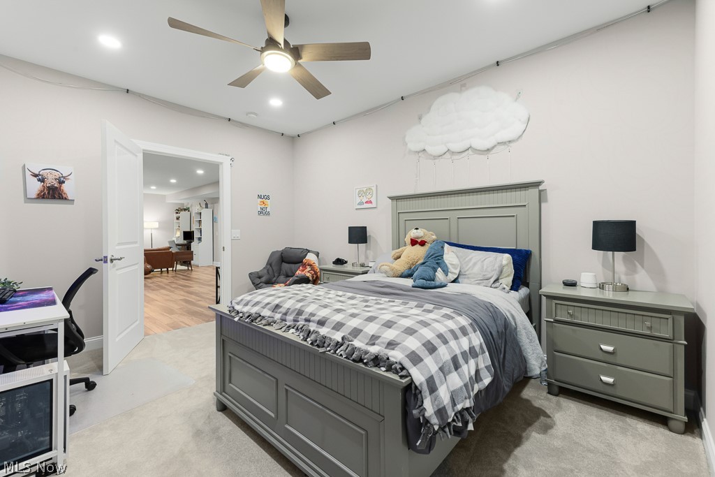 1316 Skyland Falls Boulevard Hinckley OH 44233