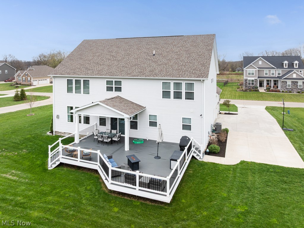 1316 Skyland Falls Boulevard Hinckley OH 44233