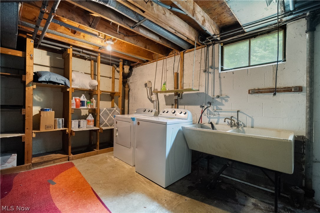 542 Garnette Road Akron OH 44313