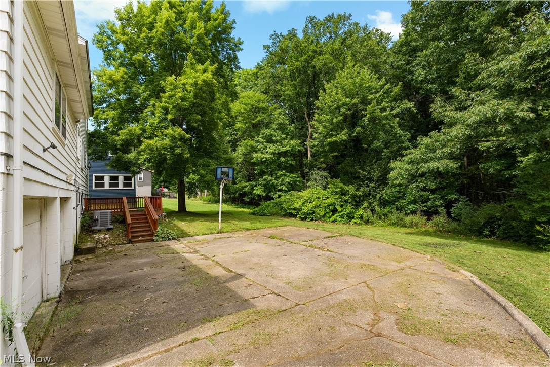 542 Garnette Road Akron OH 44313