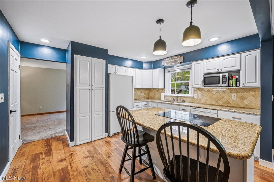 658 Burning Oaks Drive NE Warren OH 44484