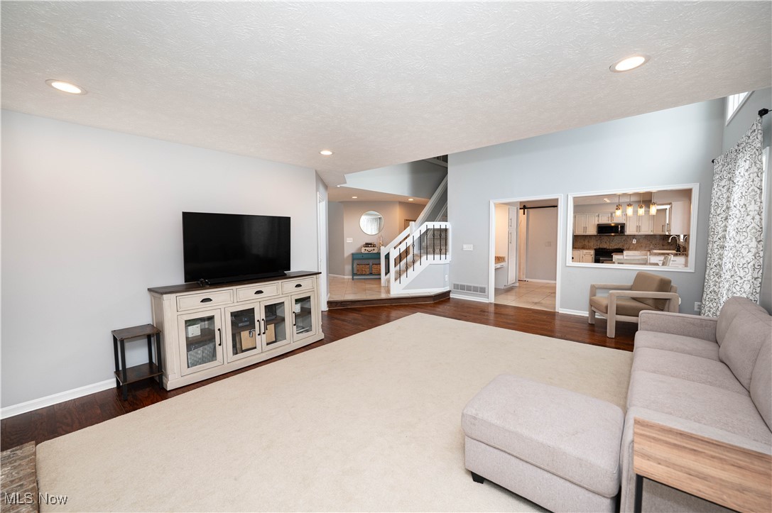 363 Miner Road Highland Heights OH 44143