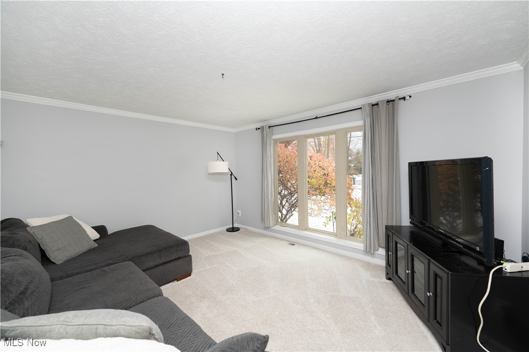 363 Miner Road Highland Heights OH 44143