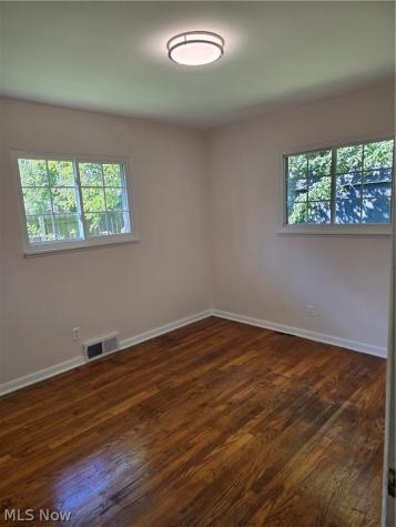1800 Liberty Drive Akron OH 44313