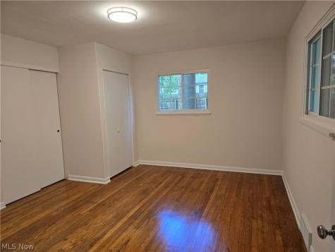 1800 Liberty Drive Akron OH 44313