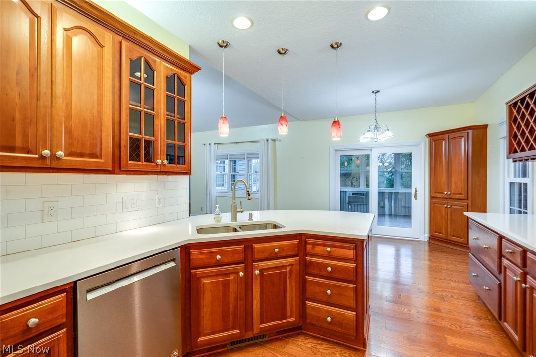 2222 Burberry Street NW North Canton OH 44720