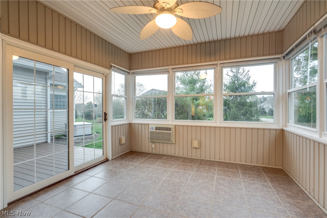 2222 Burberry Street NW North Canton OH 44720