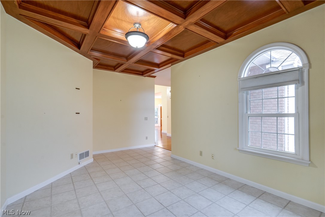 2222 Burberry Street NW North Canton OH 44720