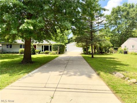 9197 Root Drive Streetsboro OH 44241