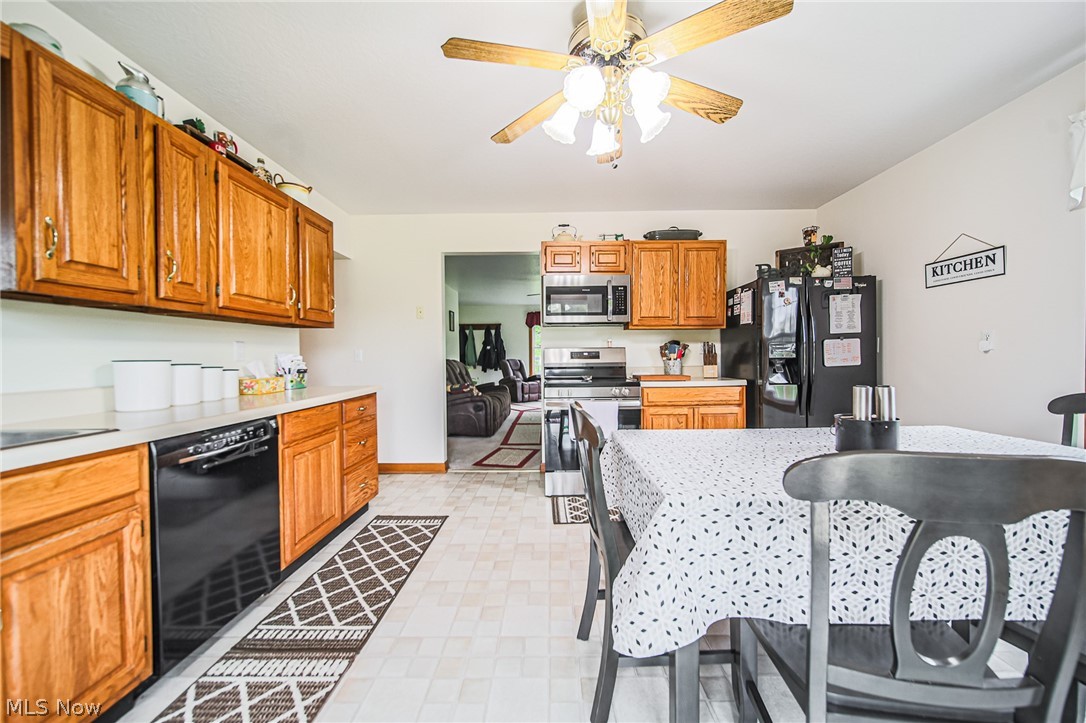 14655 Township Road 213 Lakeville OH 44638