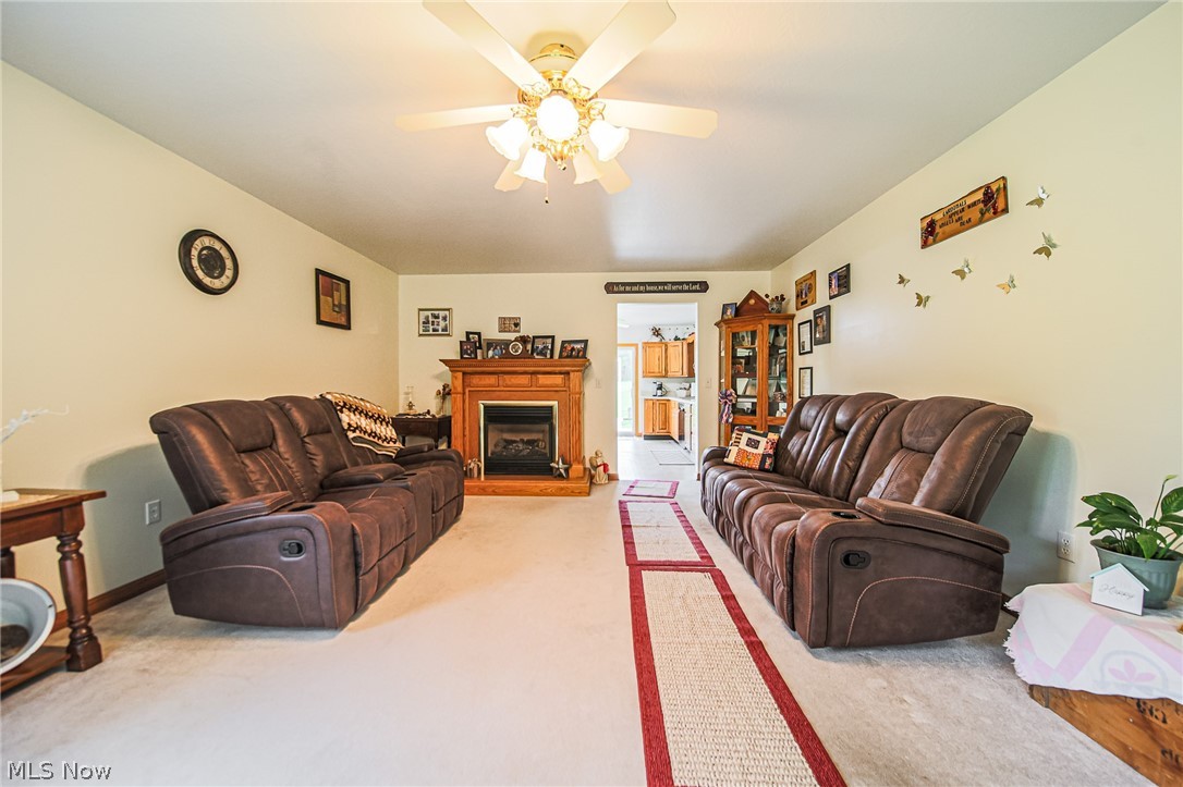 14655 Township Road 213 Lakeville OH 44638