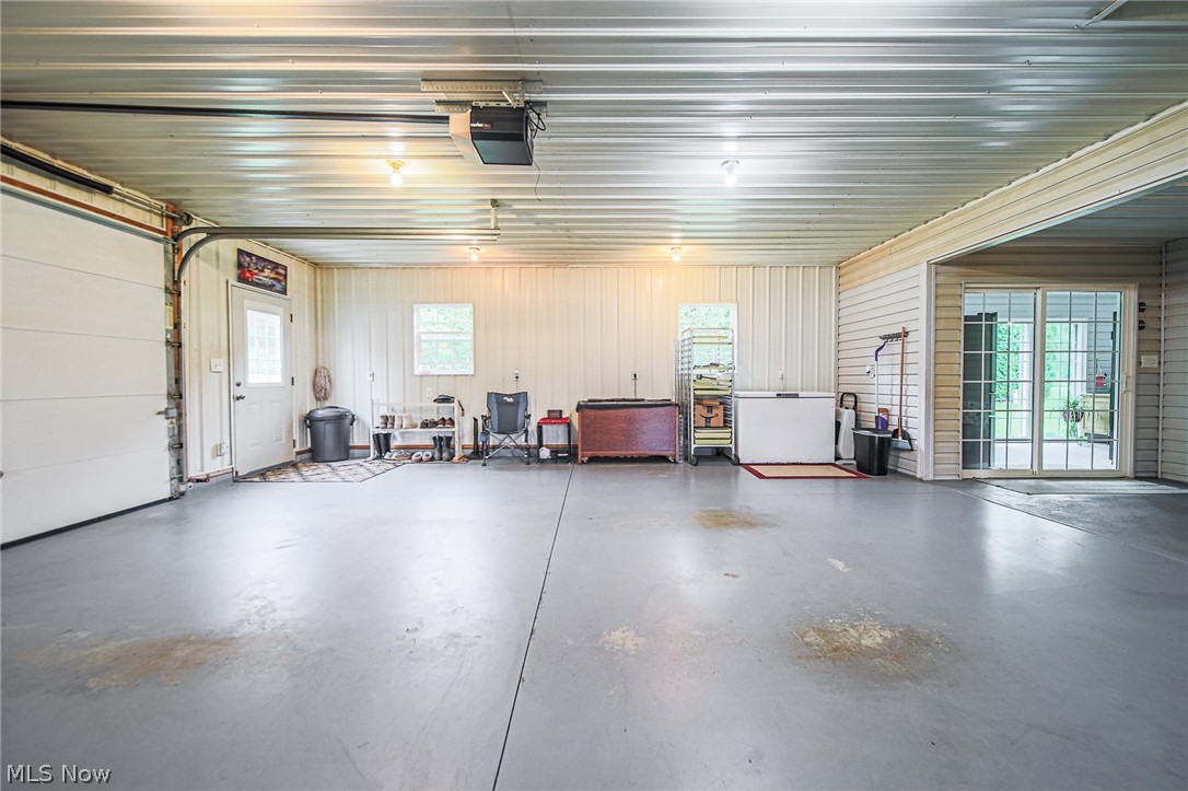 14655 Township Road 213 Lakeville OH 44638