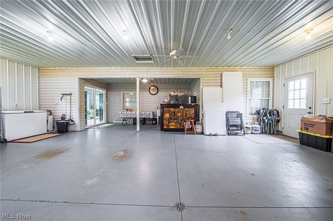 14655 Township Road 213 Lakeville OH 44638