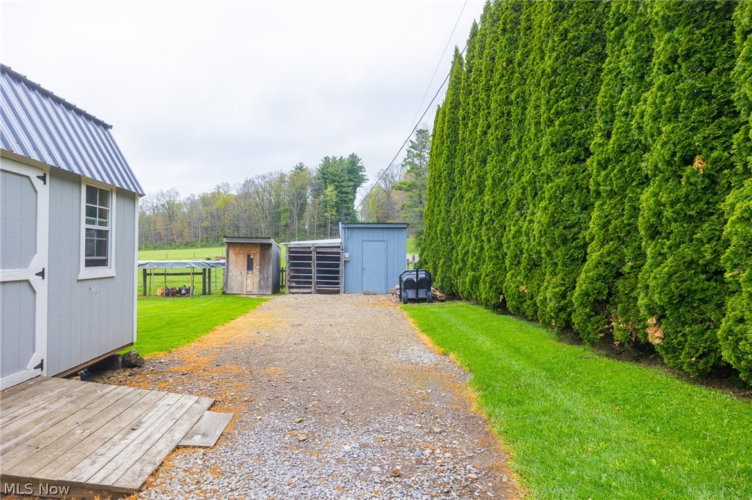 14655 Township Road 213 Lakeville OH 44638