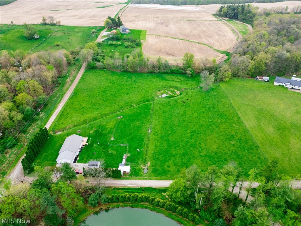 14655 Township Road 213 Lakeville OH 44638
