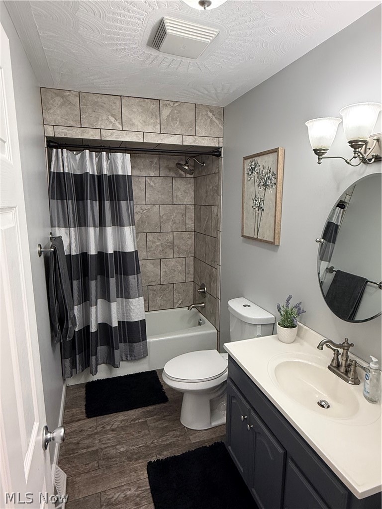 16781 Artistic Drive East Liverpool OH 43920